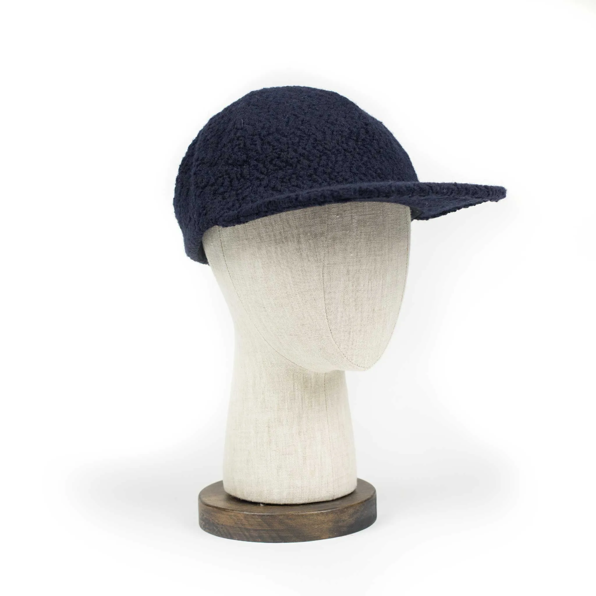 2 panel trucker cap in navy Calamai fleece chevron