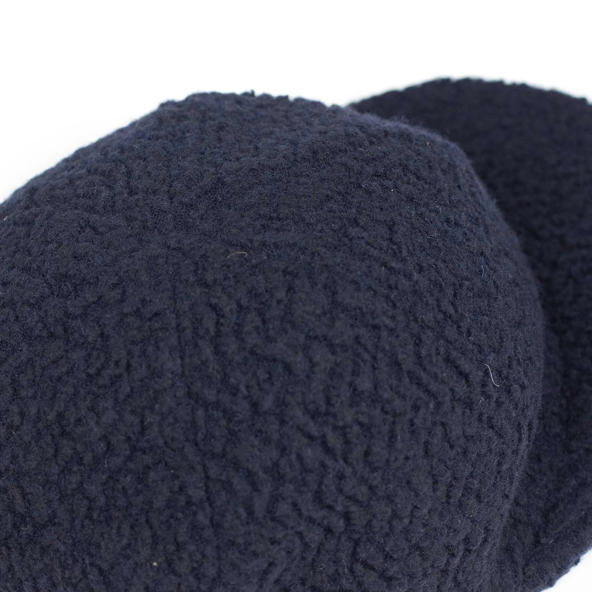 2 panel trucker cap in navy Calamai fleece chevron