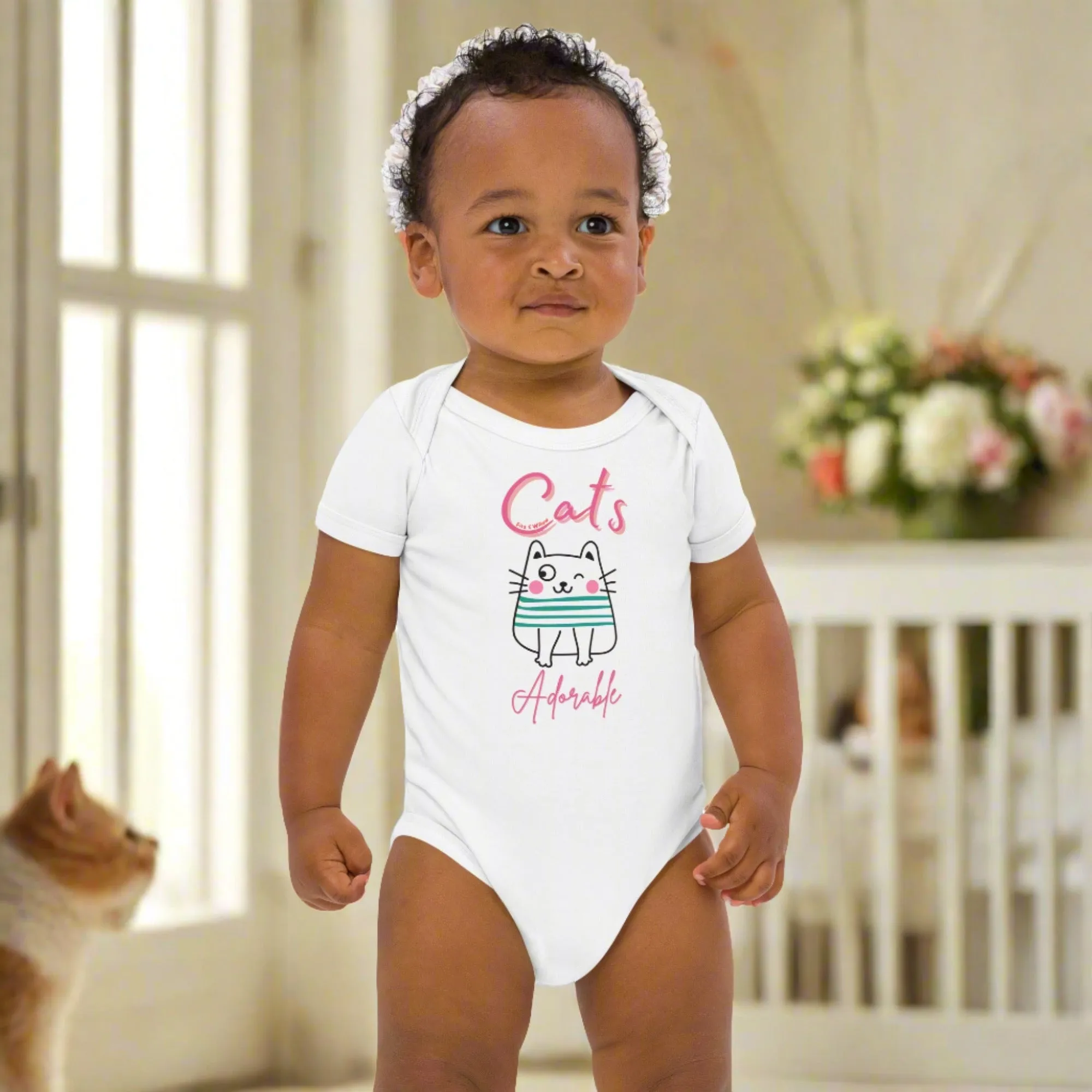 Adorable Cats, Organic cotton, shortsleeved, newborn bodysuit with cute cat design