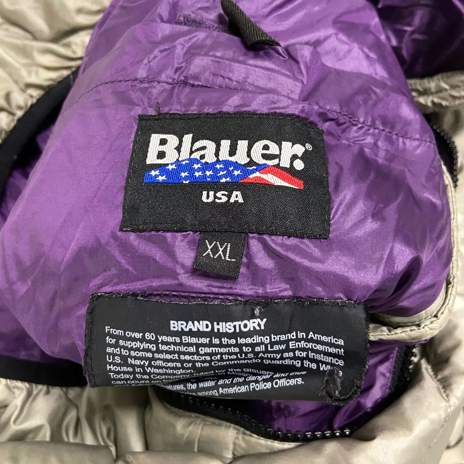 Blauer Hooded Puffer Jacket | Vintage High End Luxury Designer Padded Grey VTG