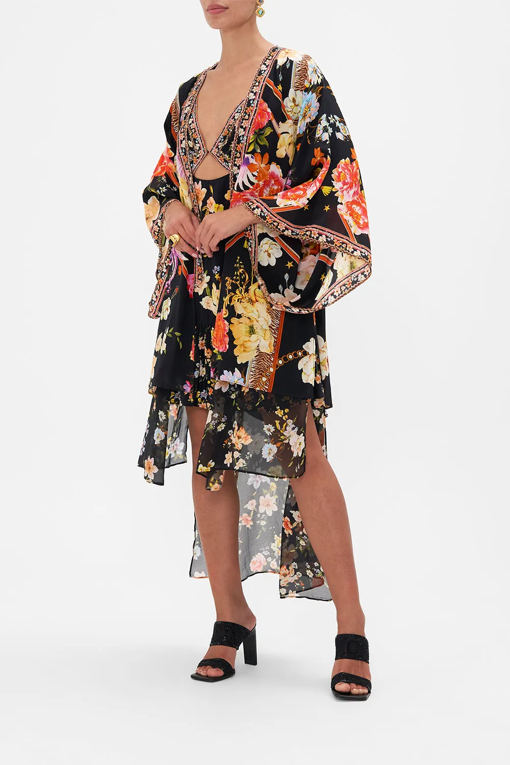 KIMONO WITH LONG UNDERLAYER SECRET HISTORY