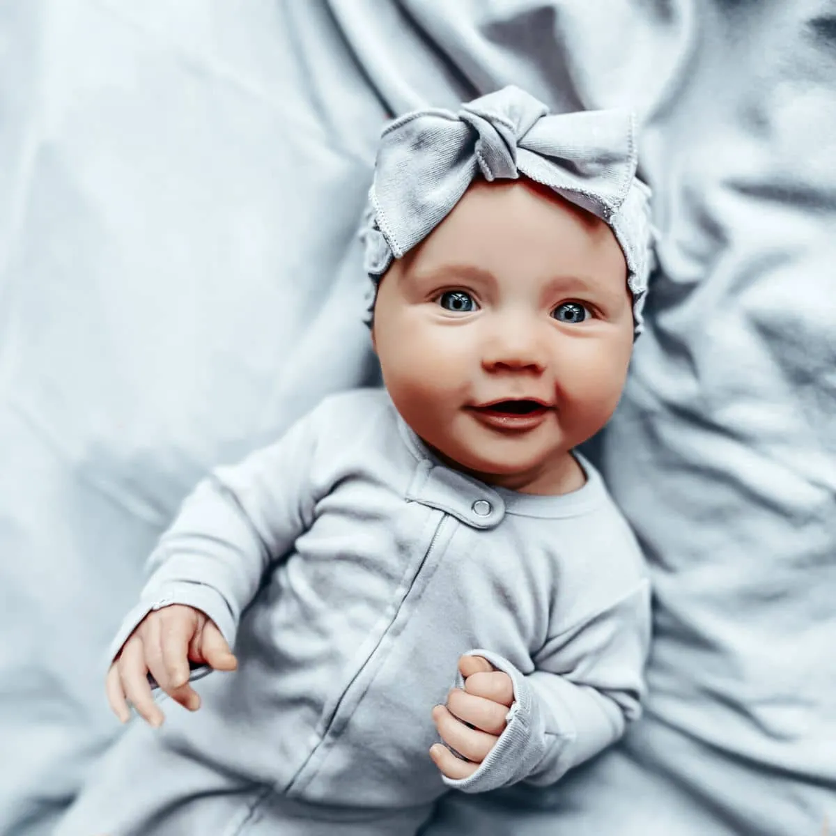L'ovedbaby Organic Smocked Tie Headband - Moonbeam