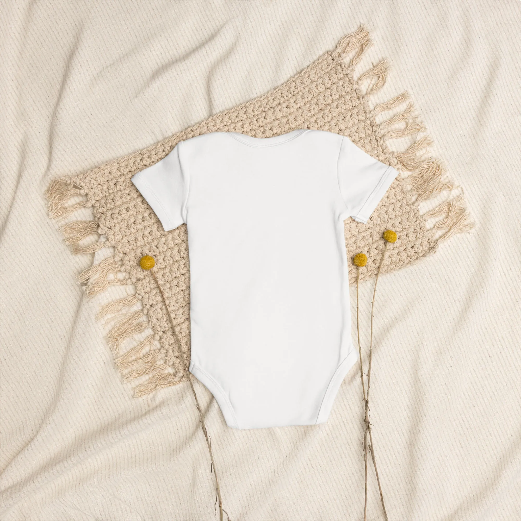 Nature is Life, Organic cotton newborn short sleeved onesies