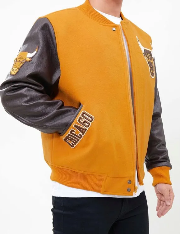 Pro Standard Chicago Bulls Varsity Jacket - Tan