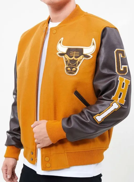 Pro Standard Chicago Bulls Varsity Jacket - Tan